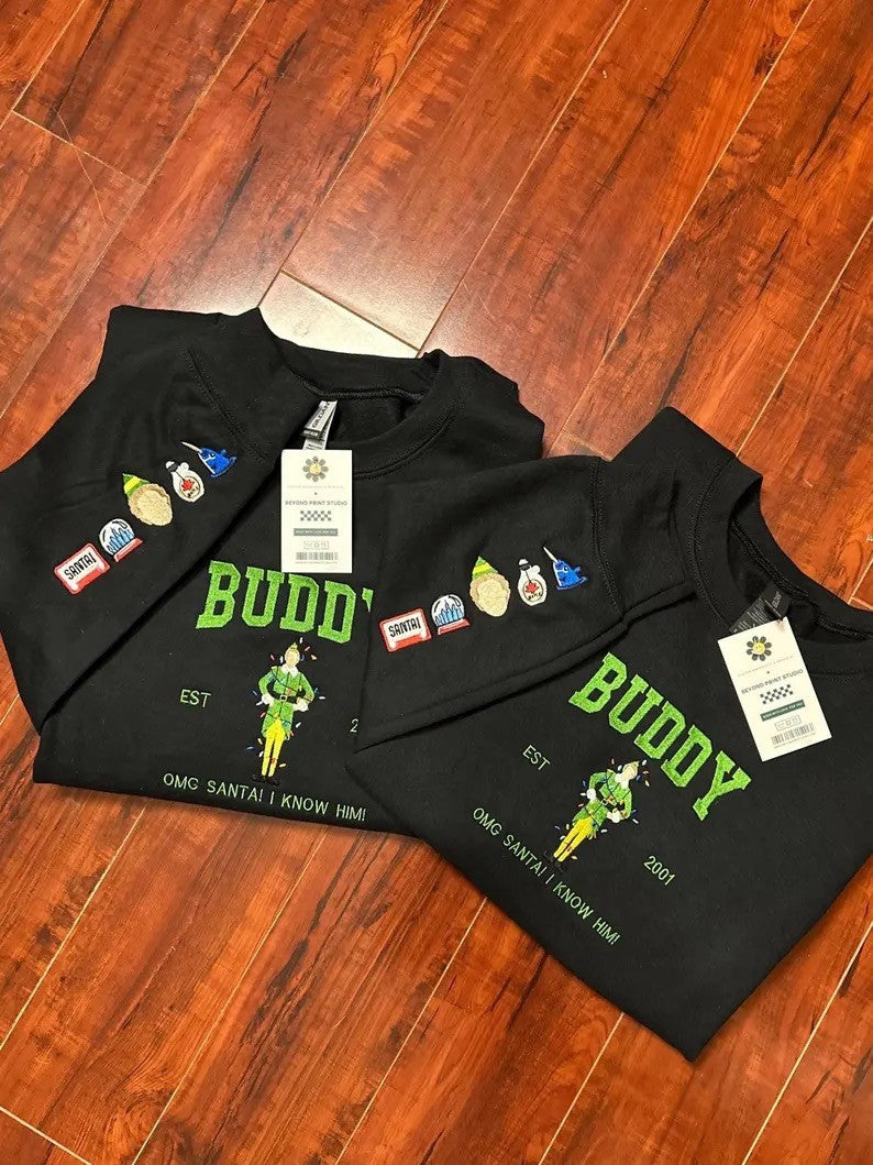 "OMG Santa! I know Him!" - Holiday Movie Crewneck